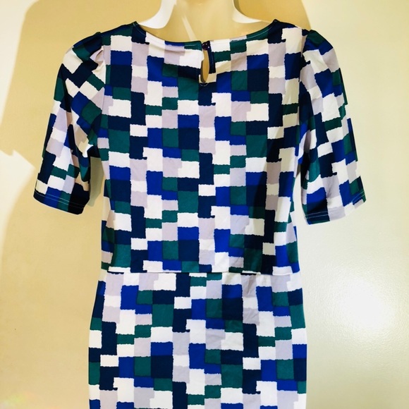 Boutique-Tracy Negoshian Kayla dress-paint Blocks - Picture 5 of 8